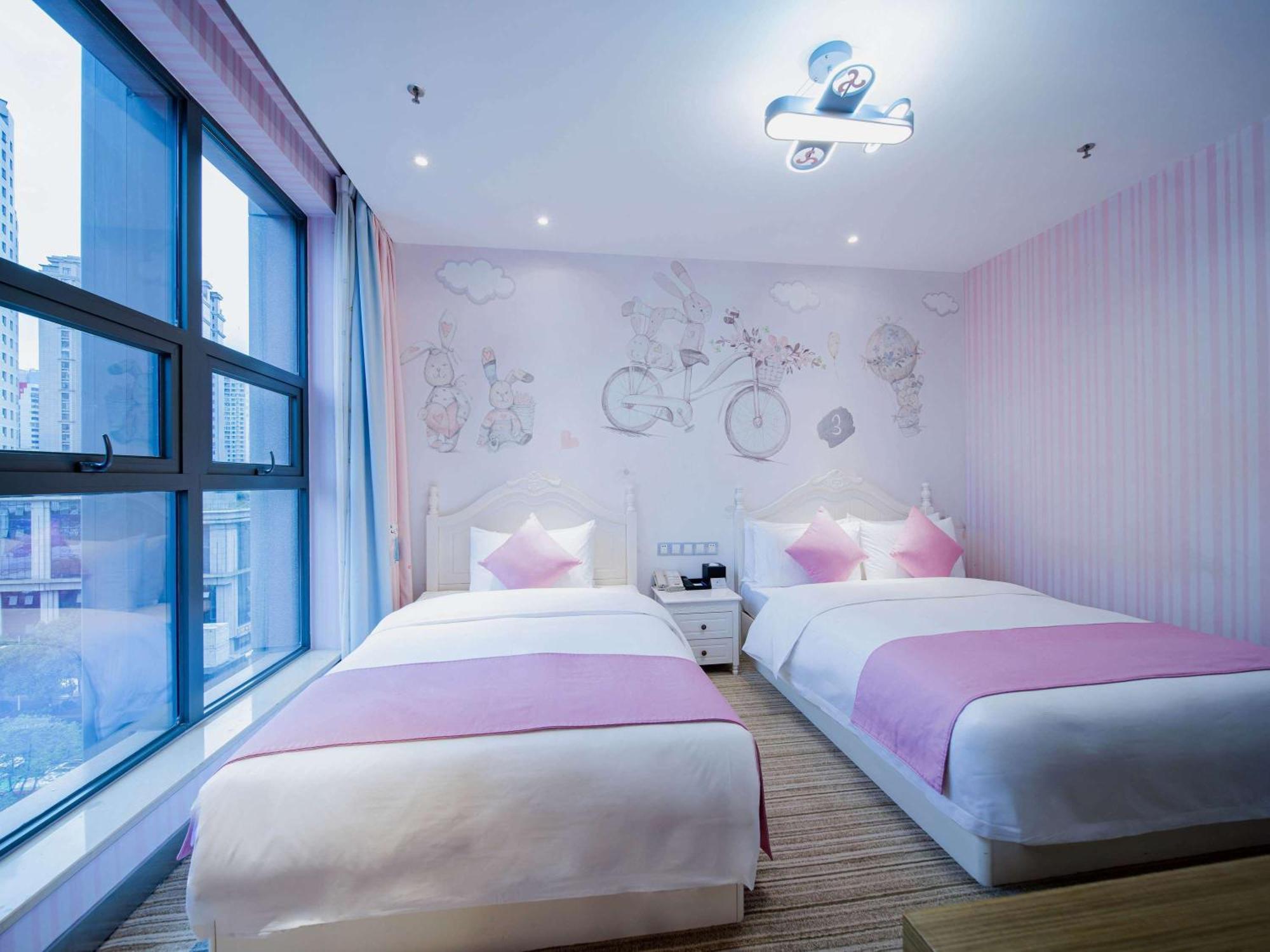 Novotel Guiyang Downtown Exterior photo